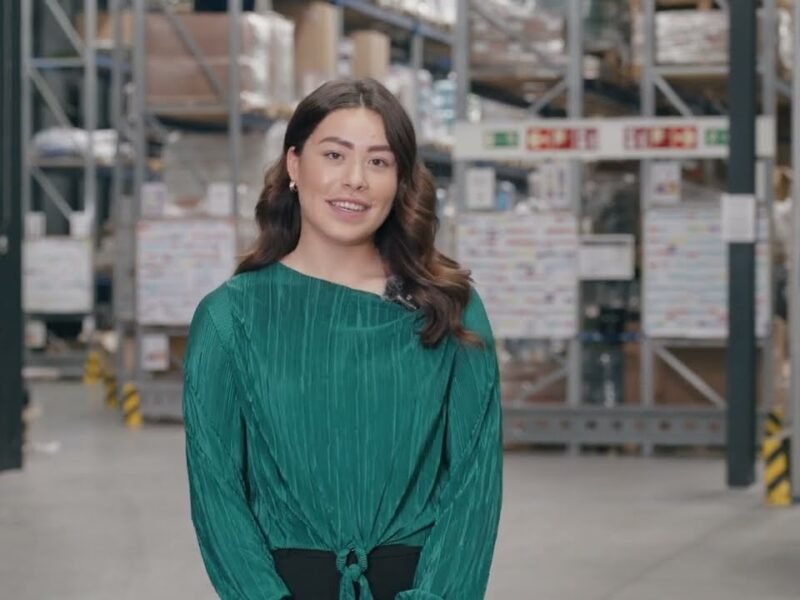 Julia aan het werk
